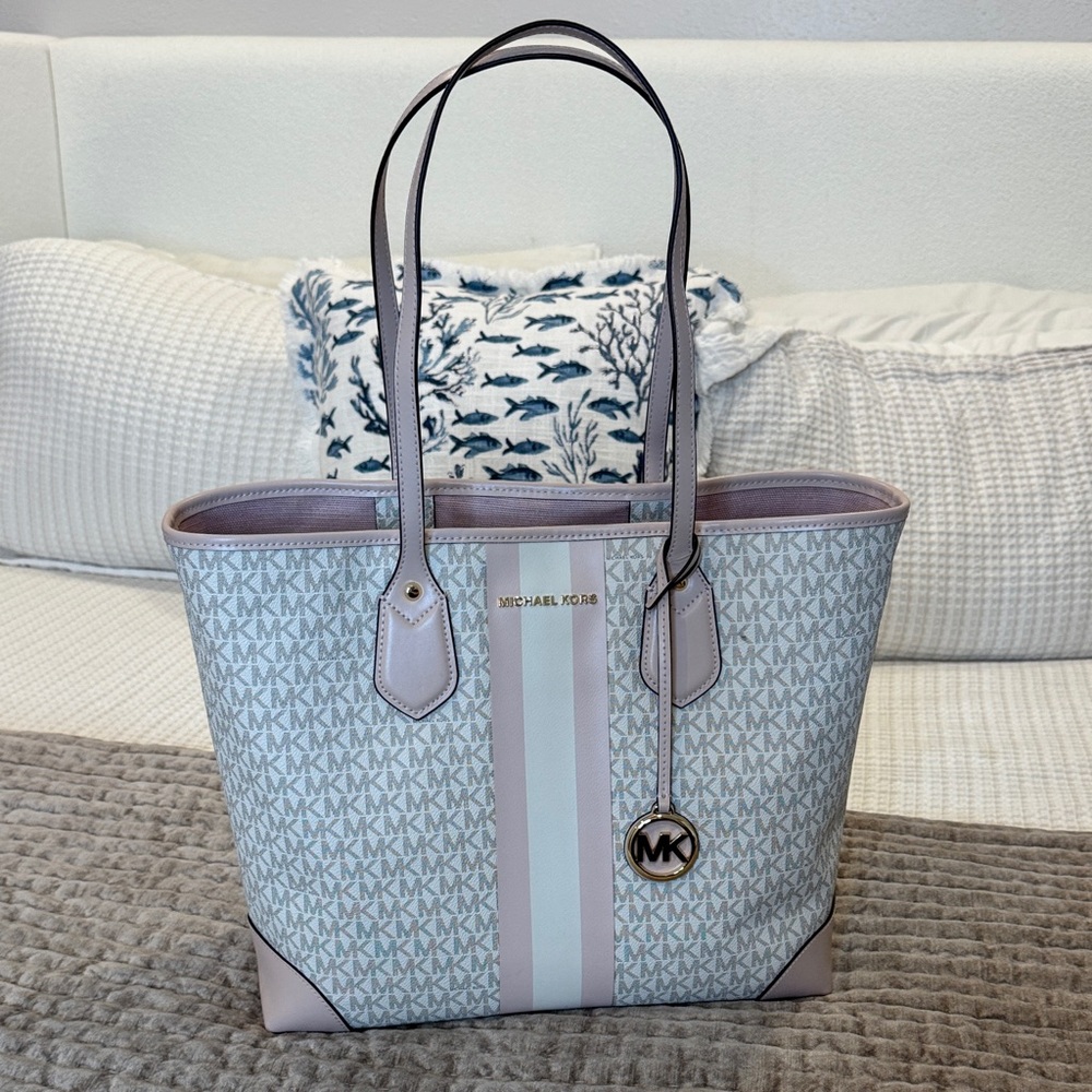 Michael Kors Light Pink and Cream Tote and *** matching wallet 2-4-1 NEW - Picture 2 of 9